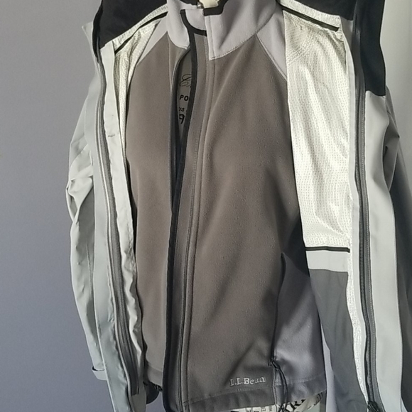 L.L. Bean jacket - Picture 2 of 8
